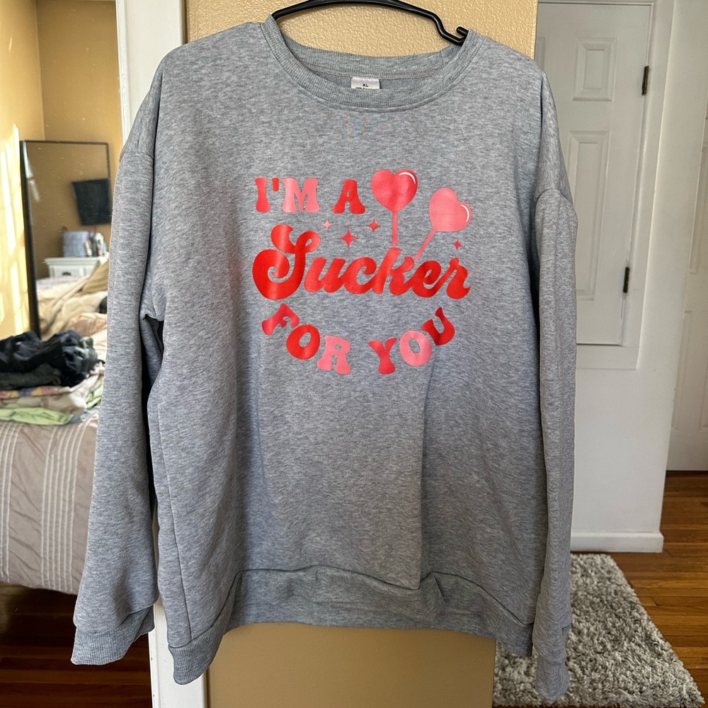 Valentines crewneck